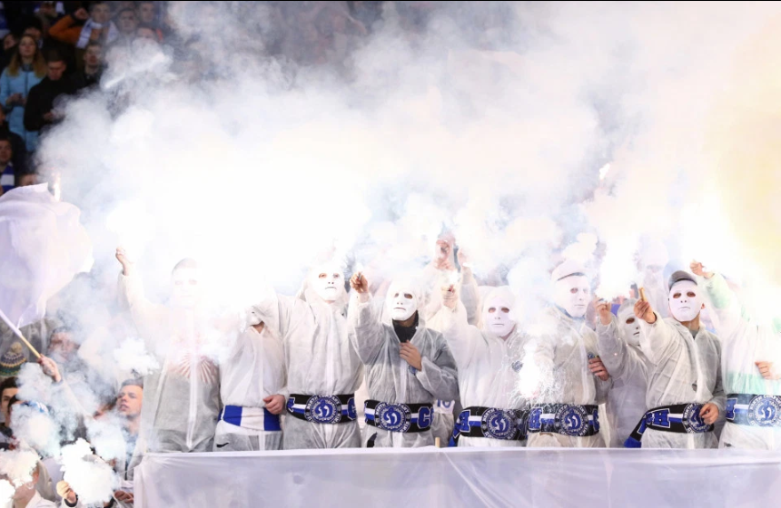 Pháo sáng, Hooligan, Ultras, bạo lực bóng đá, fan cuồng, cđv đánh nhau, đốt pháo sáng