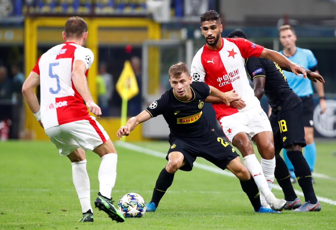 Inter, Lukaku, Cúp C1, Inter vs Slavia, Inter Milan, Brozovic, Lukaku đánh nhau, Lukaku tẩn đồng đội