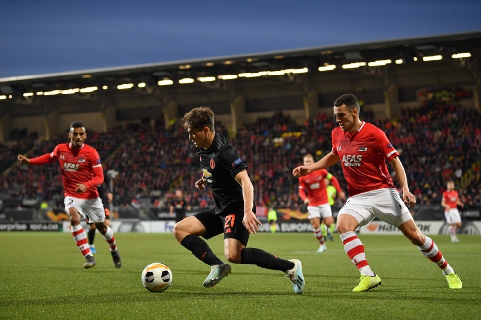 MU, tin tức MU, Europa League, MU hòa, MU không thắng, AZ Alkmaar vs MU, Solskjaer, Owen