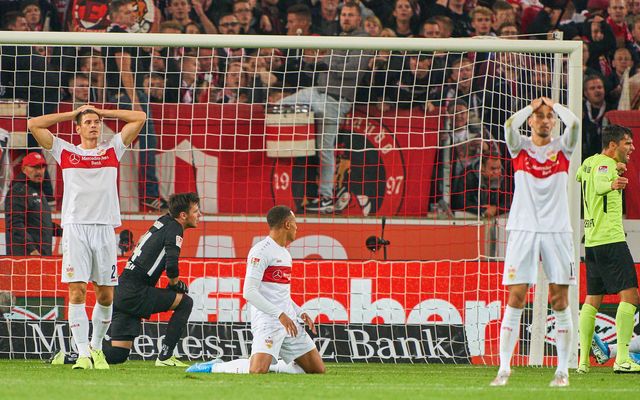 video, video bóng đá, bóng đá Đức, Stuttgart, đội bóng đen nhất thế giới, sút mãi không vào, Wiesbaden