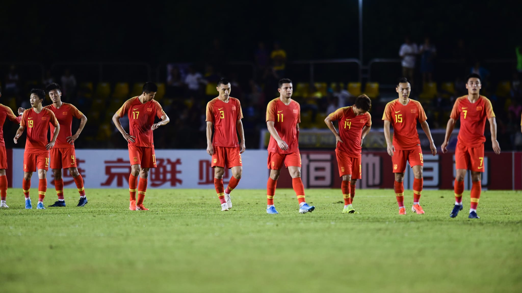 vòng loại World Cup 2022, Trung Quốc hòa Philippines, báo TRung Quốc chỉ trích đội nhà, kết quả VL World Cup, VL World Cup 2022