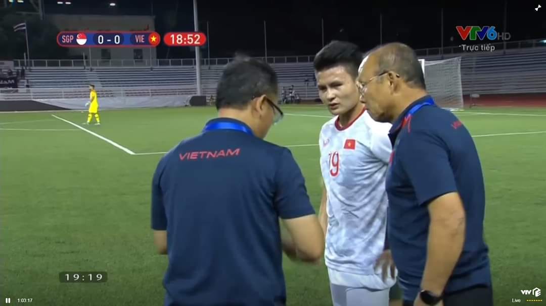 quang hai chan thuong