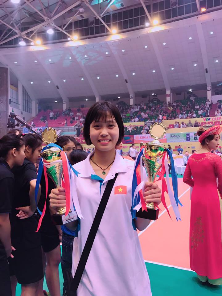 Hoàng Phương Anh từng khoác áo tuyển trẻ Việt Nam tham dự VTV Cup 2017