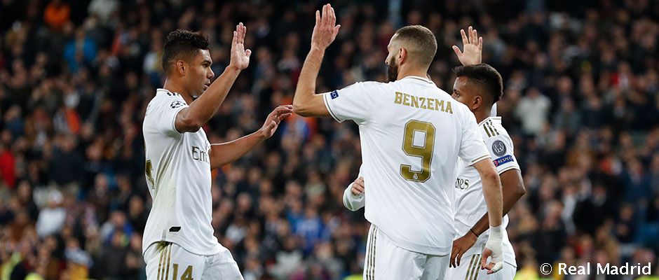 zidane danh bai liverpool