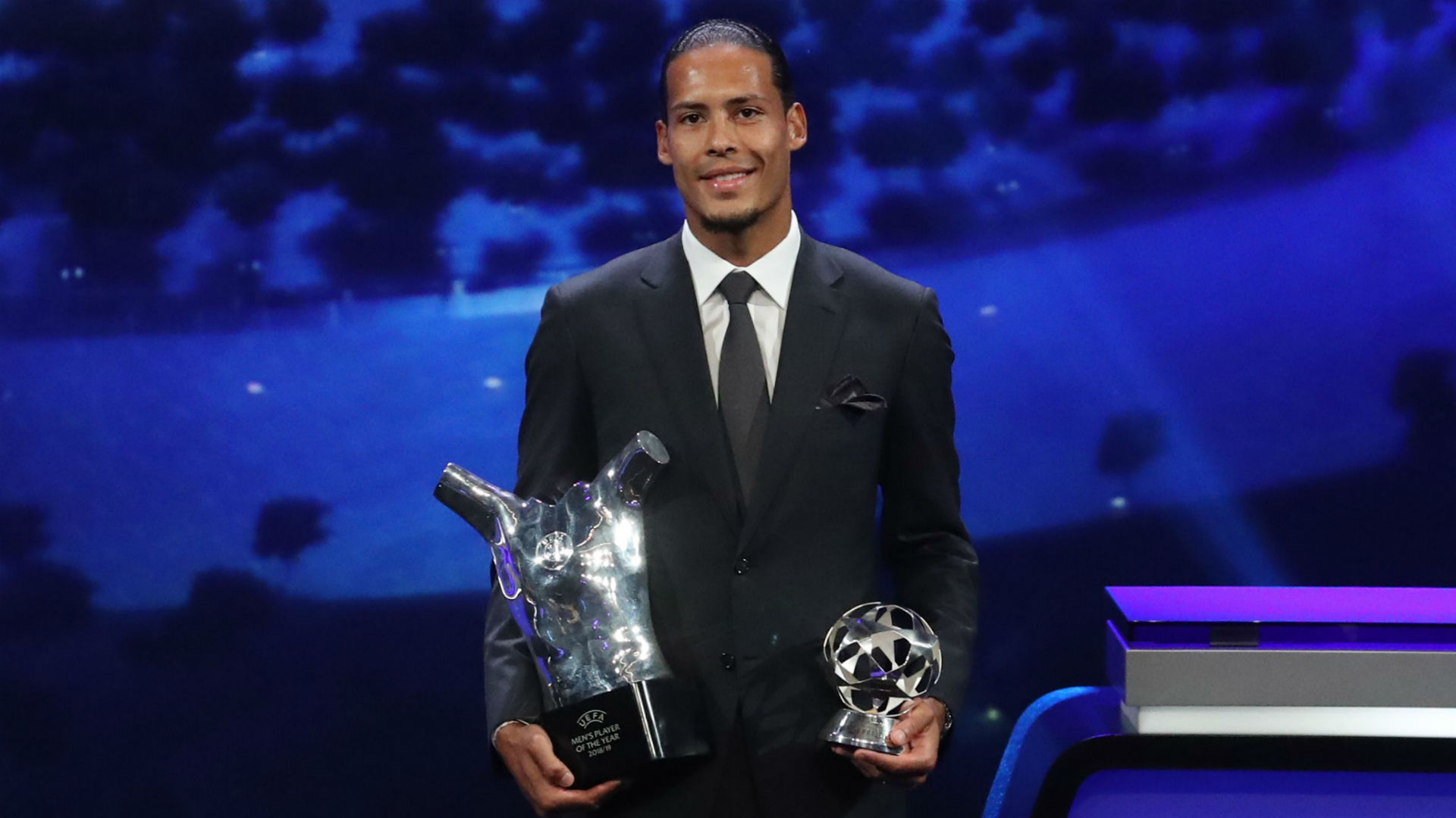 van dijk thua nhan