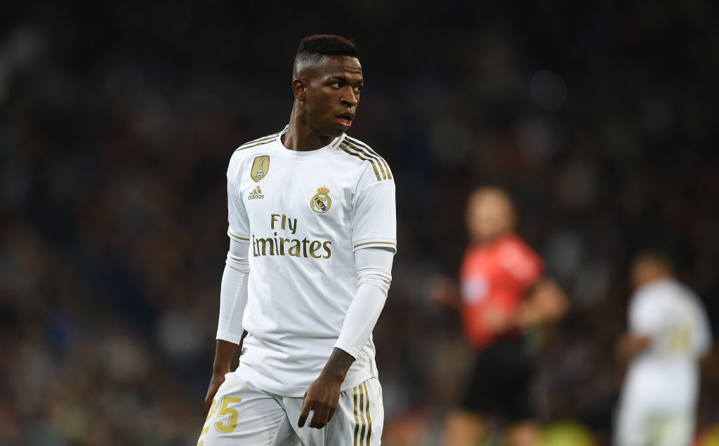 mu san sang ban pogba
