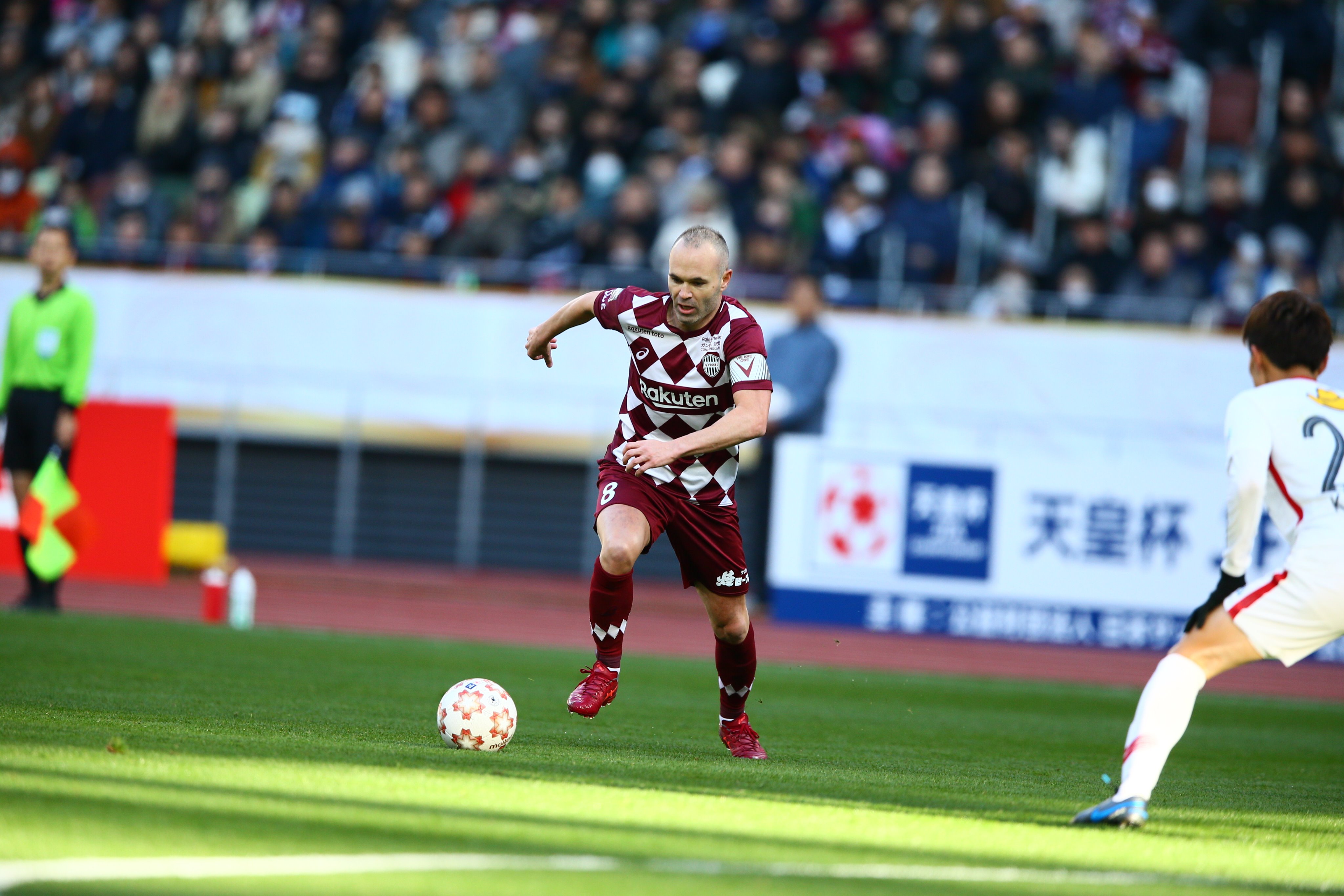 iniesta villa hoang de nhat ban
