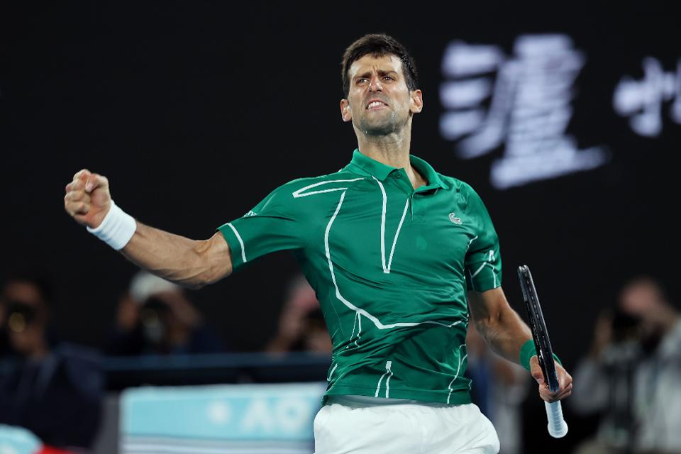 federer bi phat