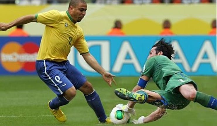 doi hinh ronaldo