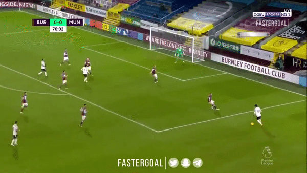 Video bàn thắng Burnley 0-1 MU: Siêu phẩm của Pogba