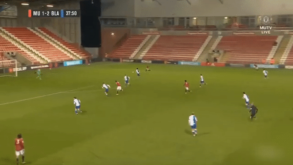 VIDEO: Tân binh MU lập hattrick kiến tạo 'đỉnh của chóp'