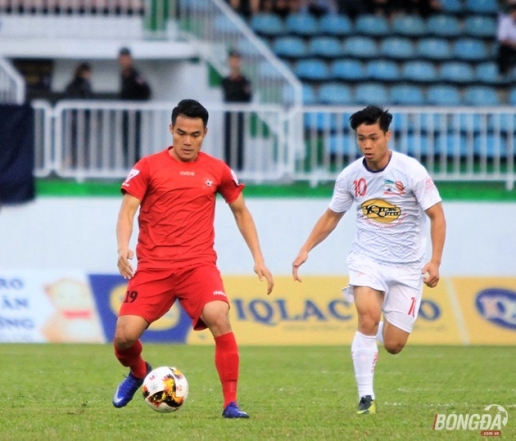 V-League, HAGL, đội bóng phố núi, bầu Đức, Công Phượng, Tuấn Anh, HLV Nguyễn Quốc Tuấn