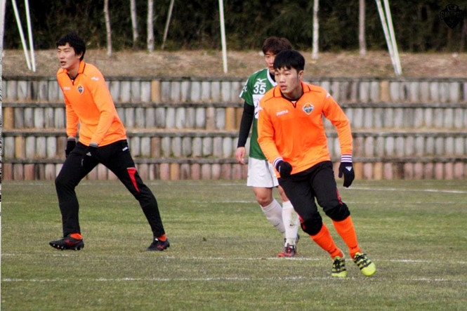 Xuân Trường, Gangwon, k-league, lương xuân trường, HAGL, HLV Choi Yun Kyum