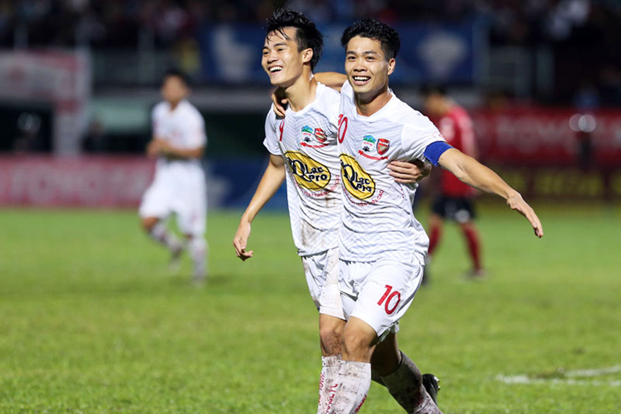 bầu Đức,HAGL,v-league, Công Phượng, Văn Thanh,văn toàn,HLV Nguyễn Quốc Tuấn,tuấn anh,Trịnh Minh Huế