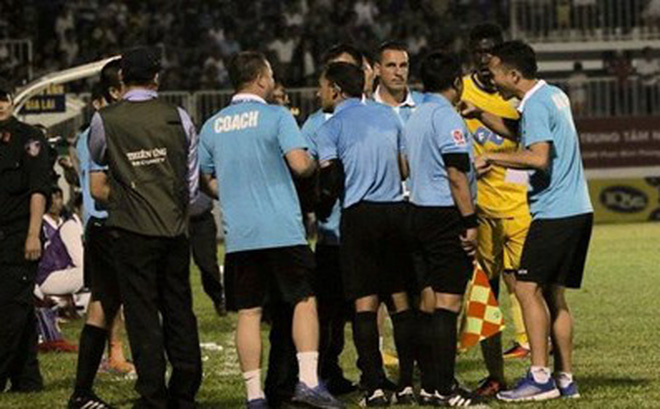 Ban trọng tài V-League,HAGL và Thanh Hóa, vòng 12 V-League,V-League,tin tức V-League,bóng đá V-League,