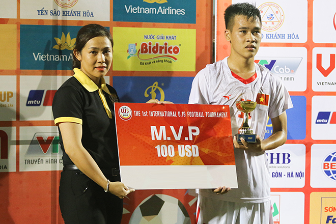 Vũ Hồng Việt ,HLV U19 Việt Nam,U19 Việt Nam,u20 việt nam, tiền vệ tuấn anh, u19 hà nội,u20 việt nam