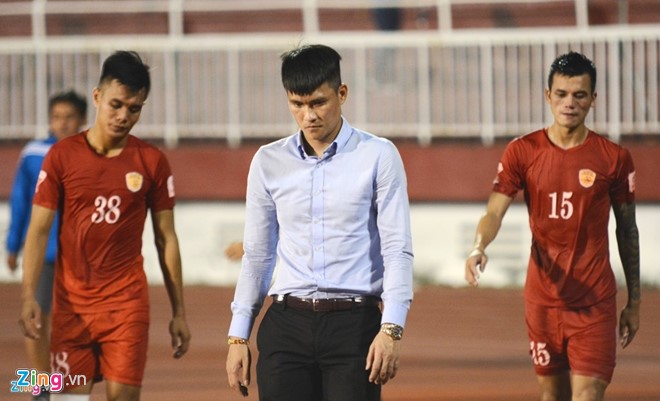 Ban trọng tài VFF,Lê Công Vinh,CLB TP HCM,vòng 13 V-League,V-League,tp hcm 1-4 khánh hòa, công vinh,trọng tài v-league