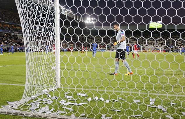 Gianluigi Donnarumma , buffon, Donnarumma, ac milan, chuyển nhượng, tin chuyển nhượng, italia,