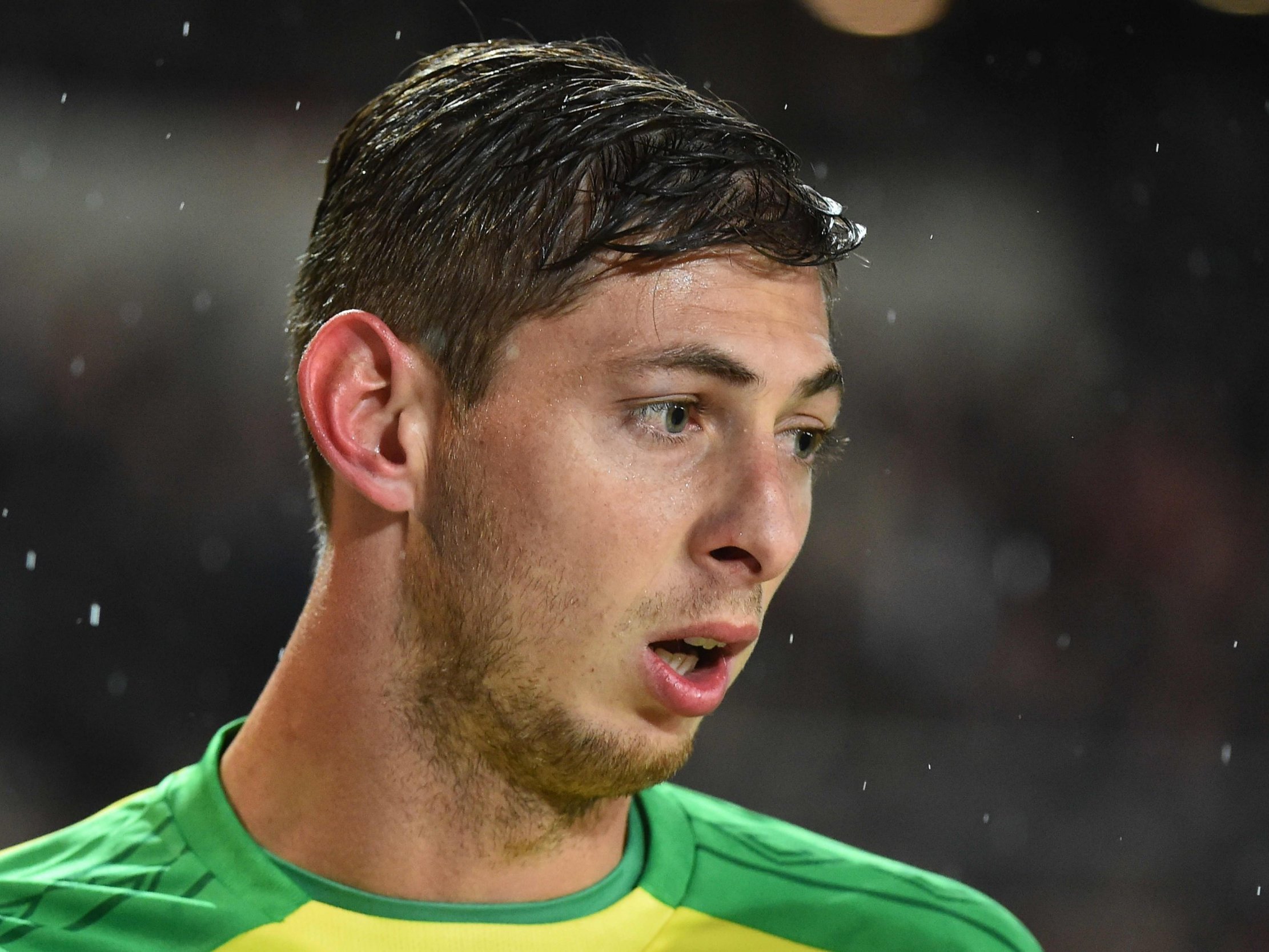 Emiliano Sala, Máy bay mất tích, tân binh Cardiff mất tích, tân binh ngoại hạng anh mất tích