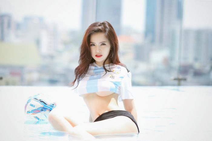 phi huyền trang, messi, argentina, world cup, thánh nữ ghiền mì gõ