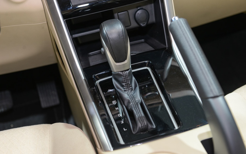 xe Mitsubishi Xpander 2019,giá xe Mitsubishi Xpander 2019,giá lăn bánh Mitsubishi Xpander,Mitsubishi Xpander,đánh giá xe Mitsubishi Xpander,nội thất xe Mitsubishi Xpander, ngoại thất xe Mitsubishi Xpander, thông số kỹ thuật Mitsubishi Xpander