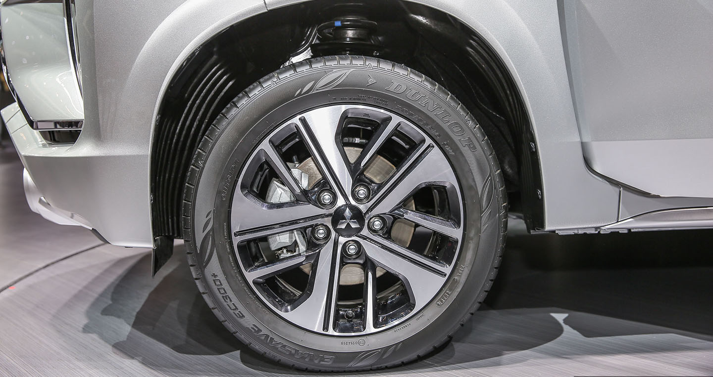 xe Mitsubishi Xpander 2019,giá xe Mitsubishi Xpander 2019,giá lăn bánh Mitsubishi Xpander,Mitsubishi Xpander,đánh giá xe Mitsubishi Xpander,nội thất xe Mitsubishi Xpander, ngoại thất xe Mitsubishi Xpander, thông số kỹ thuật Mitsubishi Xpander