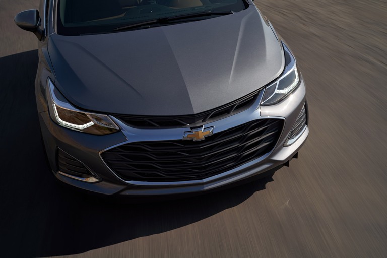 Chevrolet Cruze 2019, xe Chevrolet Cruze, Chevrolet Cruze 1.6LT , Chevrolet Cruze 1.6LTZ, đánh giá xe Chevrolet Cruze, giá xe Chevrolet Cruze 2019, thông số kỹ thuật Chevrolet Cruze, ngoại thất xe Chevrolet Cruze, nội thất xe Chevrolet Cruze