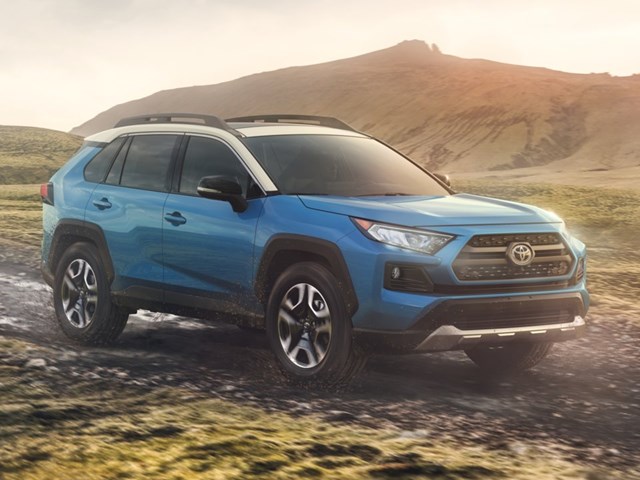 toyota corolla, Ford F-series, Toyota RAV4, Honda Civic, Honda CR-V, Volkswagen Tiguan, Volkswagen Golf, Toyota Camry, Ram pick-up, Volkswagen Polo, top xe bán chạy nhất thế giới
