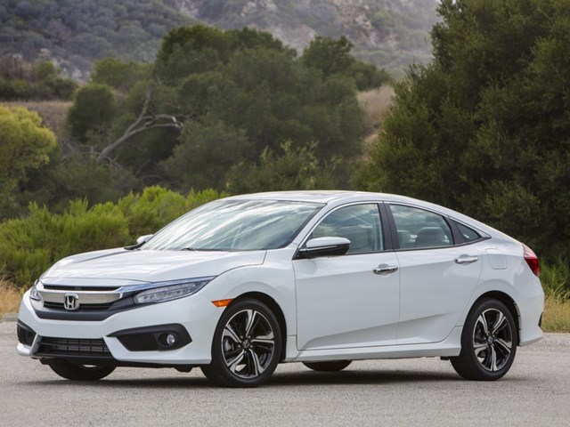 toyota corolla, Ford F-series, Toyota RAV4, Honda Civic, Honda CR-V, Volkswagen Tiguan, Volkswagen Golf, Toyota Camry, Ram pick-up, Volkswagen Polo, top xe bán chạy nhất thế giới