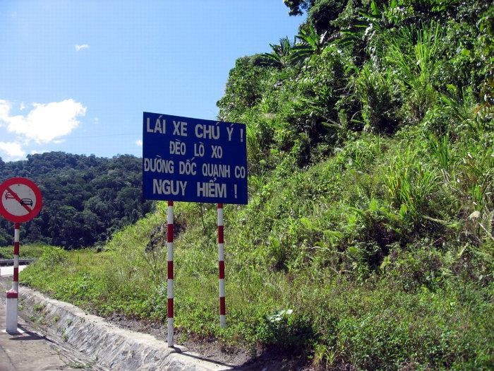 quy tac lai xe tren duong deo