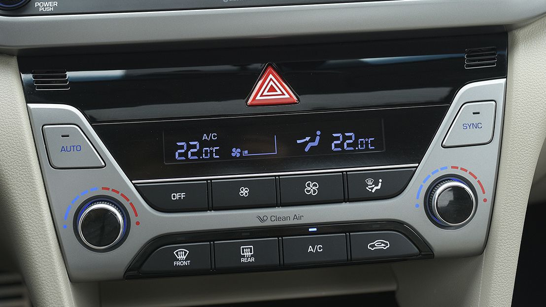 Hệ thống điều hoà tự động 2 vùng độc lập trên Hyundai Elantra 2020