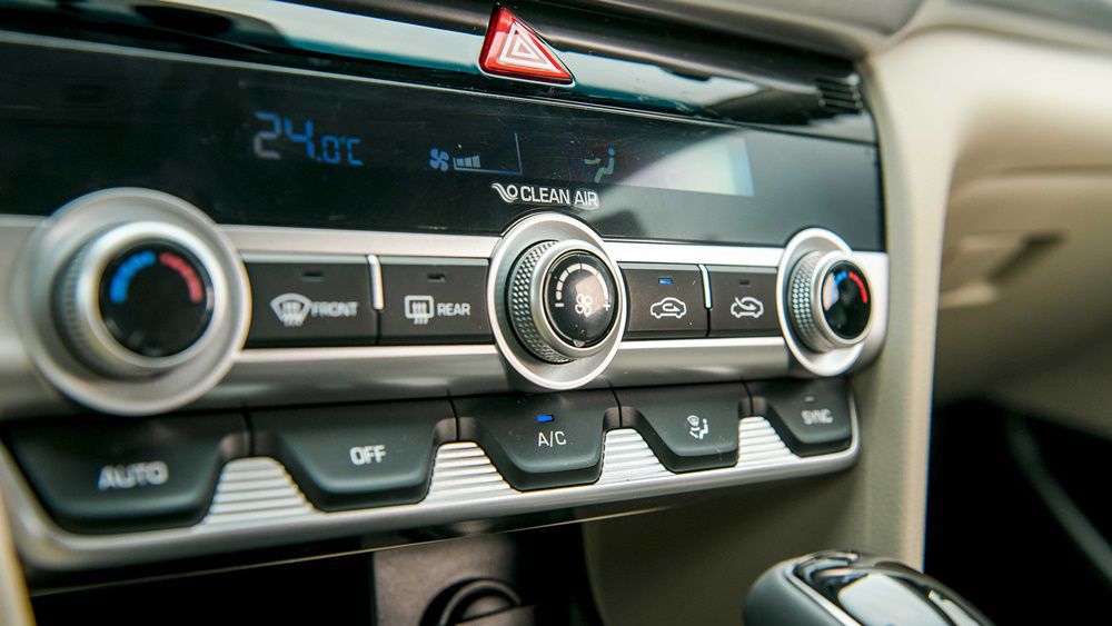 Điều hòa trên Hyundai Elantra 2020
