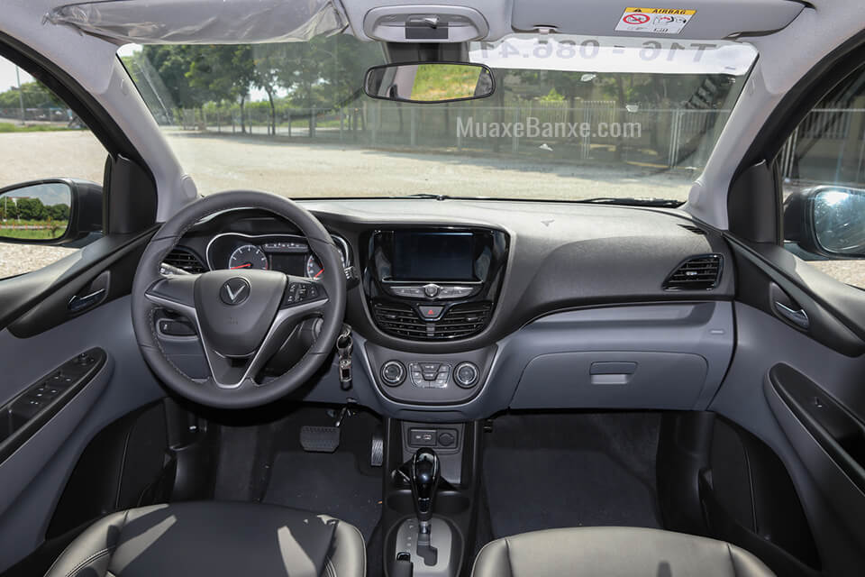 so sanh xe VinFast Fadil 2019 vs Chevrolet Spark 2019