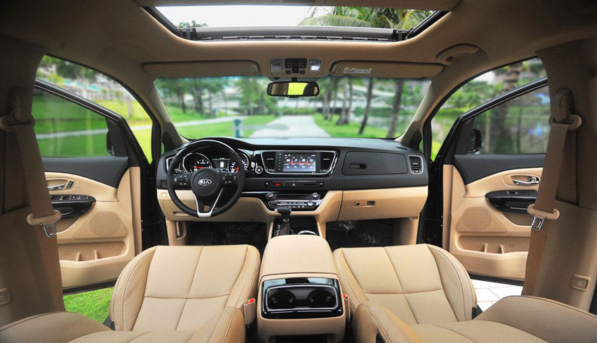 Tiện nghi trên xe Kia Sedona