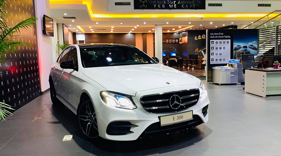 Chi tiết về xe Mercedes E300 AMG 2020 thông tin giá lăn bánh, khuyến mãi, thông số kỹ thuật, chi tiết nội ngoại thất.