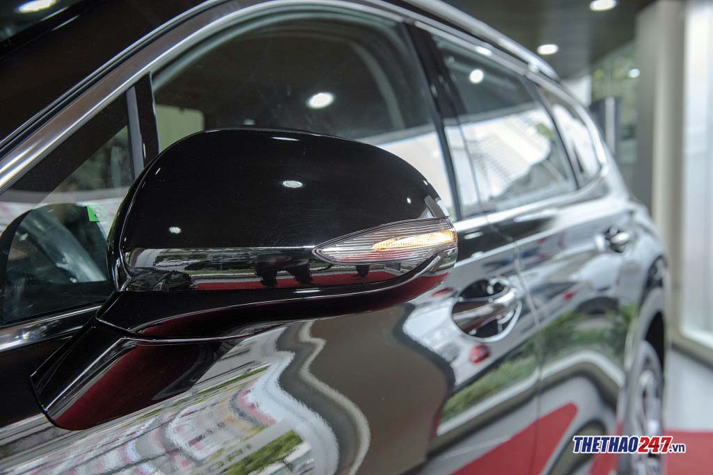 Hyundai Santa Fe 2019 đang gây được sự chú ý với khách hàng