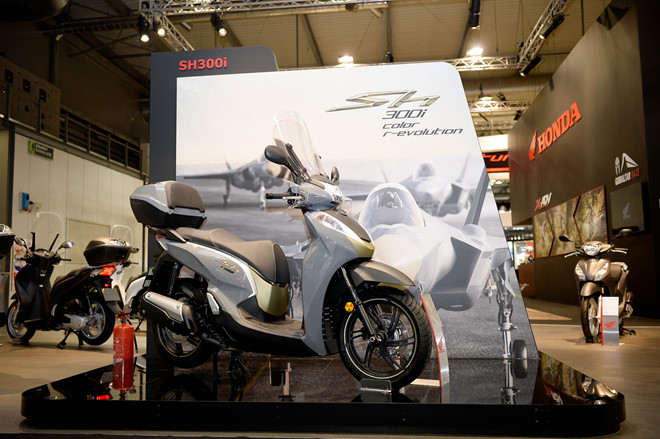 Honda SH300i 2019 được nâng cấp thêm 2 tính năng mới