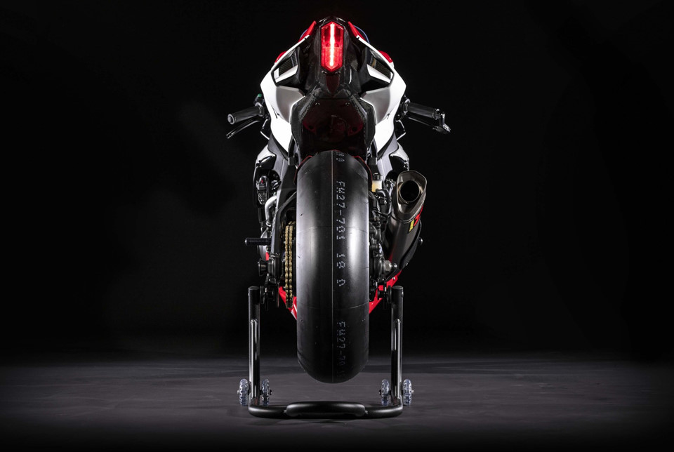 Yamaha R1 GYTR chỉ có 20 chiếc trên thế giới