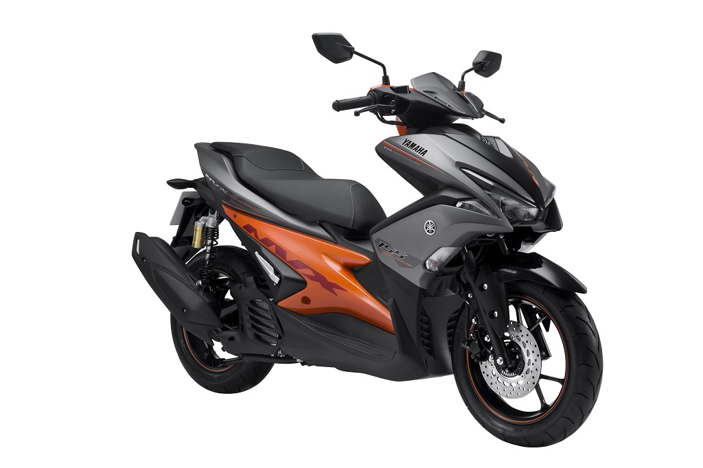 Yamaha NVX màu mới
