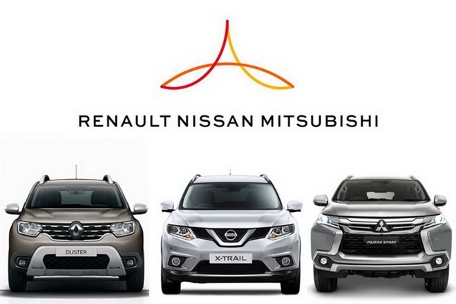 chủ tịch Nissan bị bắt, chủ tịch hãng xe Nissan, CEO Nissan bi bắt,