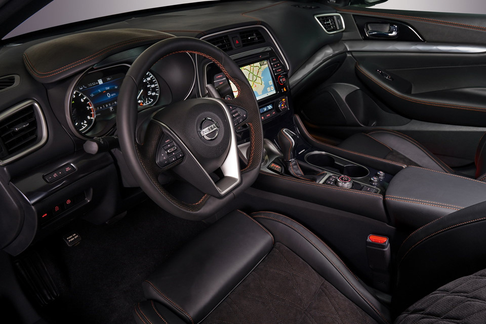 Nissan Maxima 2019, Nissan Maxima 2019 ra mắt, Nissan Maxima 2019 có gì đặc biệt,