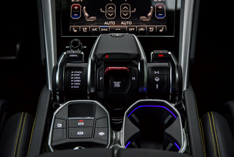 Lamborghini Urus, Lamborghini Urus thứ 3 về Việt Nam, Lamborghini Urus tại Việt Nam,