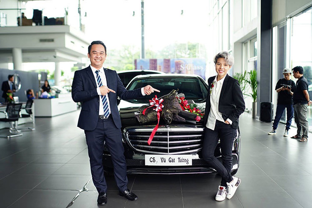 Ca sĩ Việt mua Mercedes-Benz, Sao Việt mua Mercedes-Benz, Mercedes-Benz,