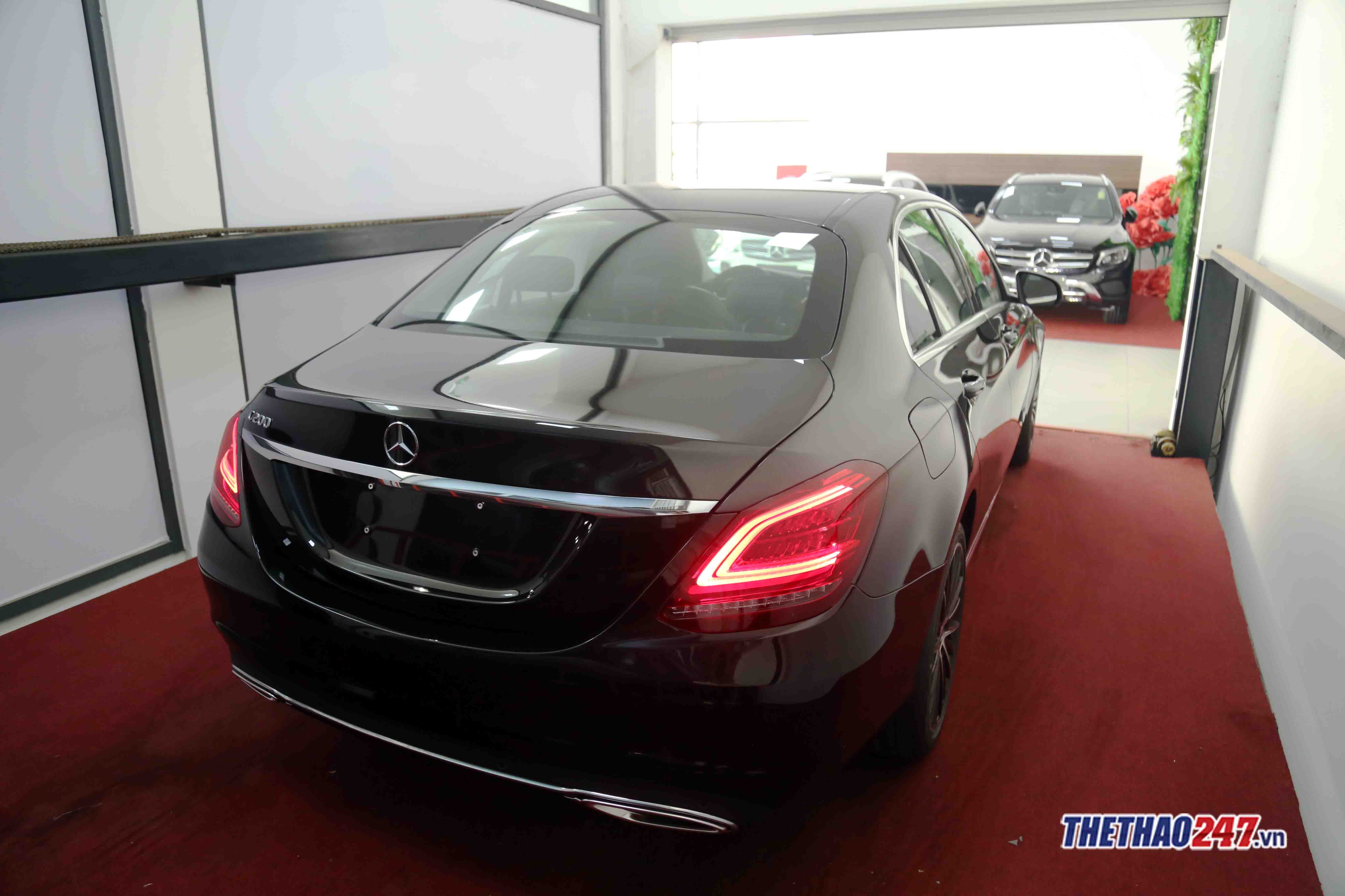 Chi tiết Mercedes-Benz C200 Exclusive, Chi tiết C200 Exclusive 2019, Mercedes-Benz C200 Exclusive 2019,   