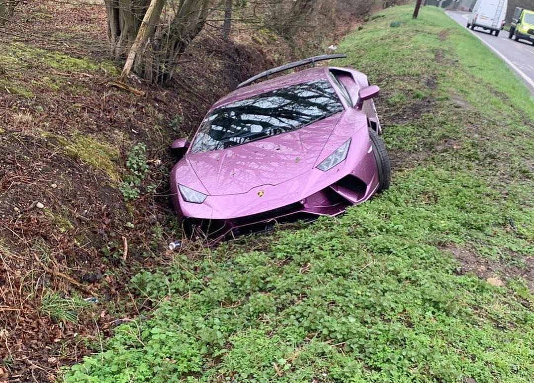 Lamborghini Huracan, Lamborghini Huracan bị bỏ bên đường, Lamborghini Huracan gặp sự cố,