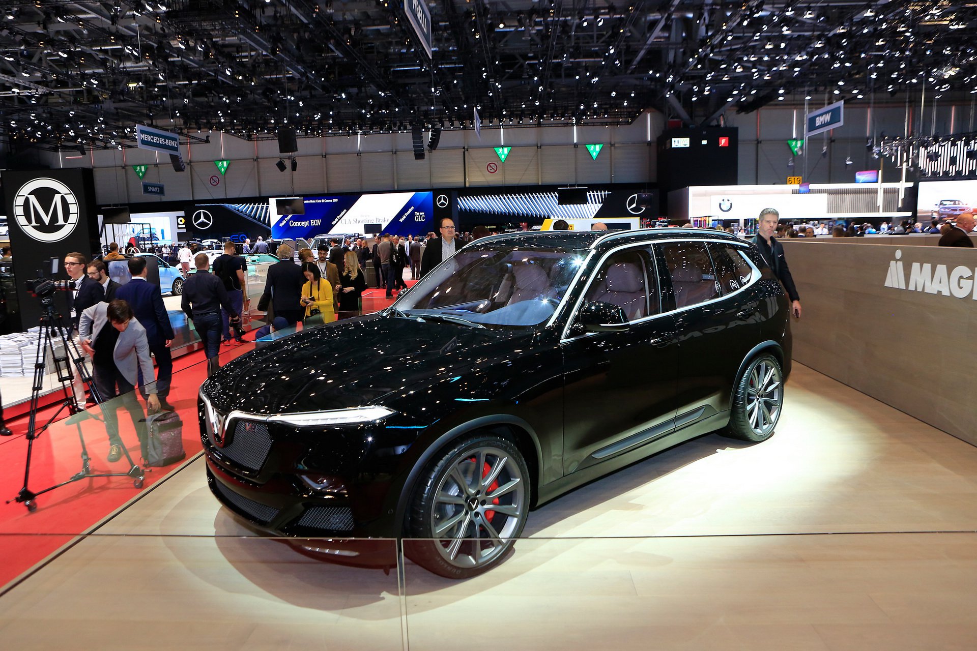 VinFast Lux V8, Geneva Motor Show 2019, Xe VinFast tại Geneva Motor Show,