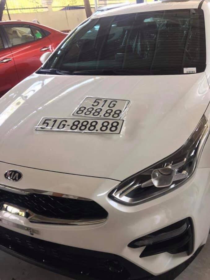 KIA Cerato biển ngũ quý 8, KIA Cerato 2019 biển khủng, KIA Cerato 2019 biển đẹp,