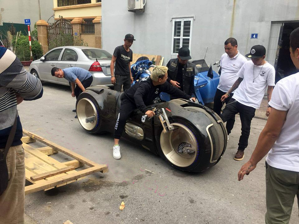 Tron Light Cycle về VN, Tron Light Cycle đầu tiên về VN, Tron Light Cycle,