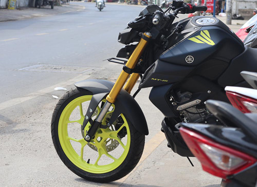 Yamaha MT-15, Yamaha MT-15 về Việt Nam, Yamaha MT-15 nhập khẩu tư nhân, 