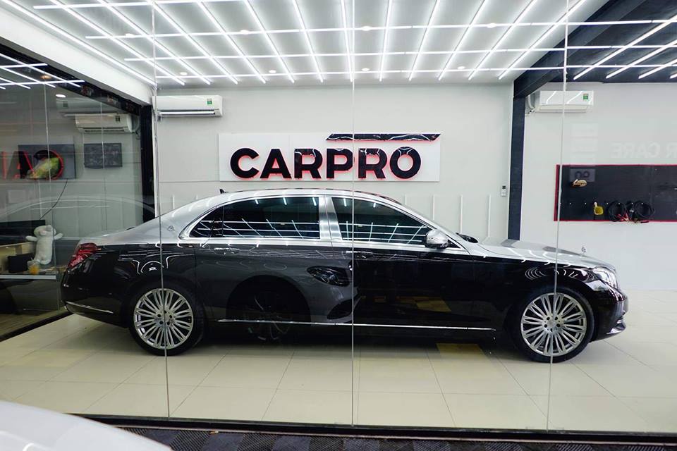 Ngọc Trinh độ Mercedes Maybach, Ngọc Trinh và Mercedes Maybach, Mercedes Maybach S500 của Ngọc Trinh,